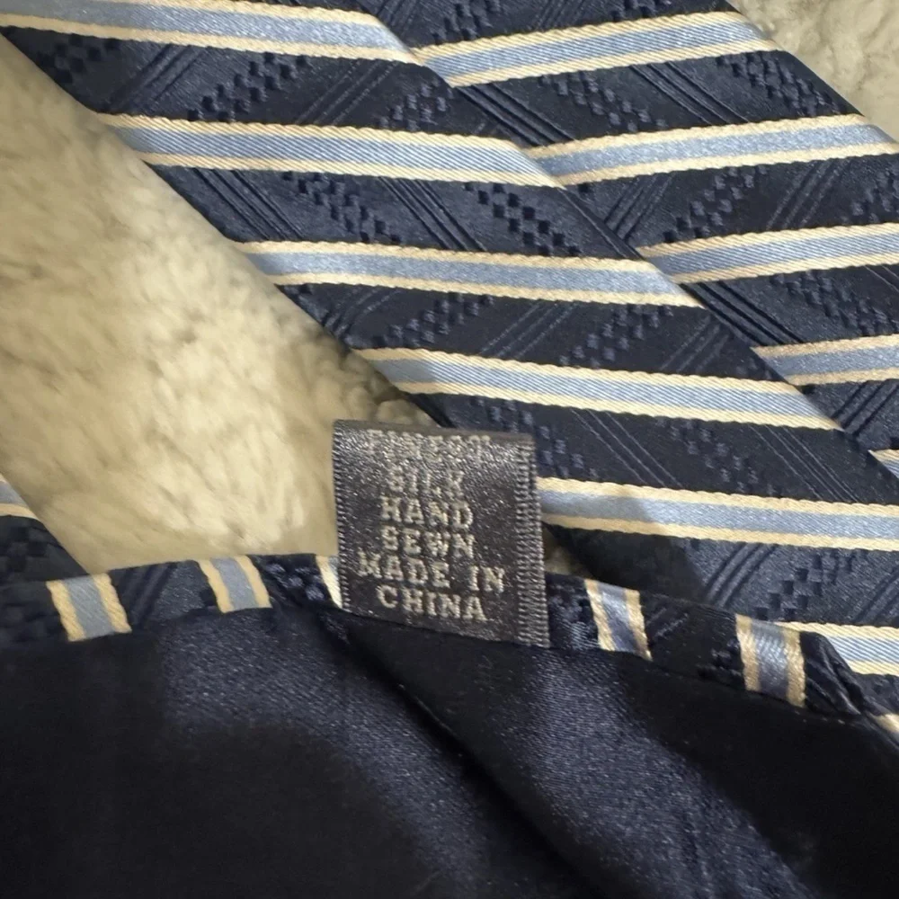 Forsyth of Canada Multi-Color w/Stripes Silk Tie - EUC